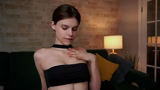 RexanneHatt online show from 21, 2, 2025