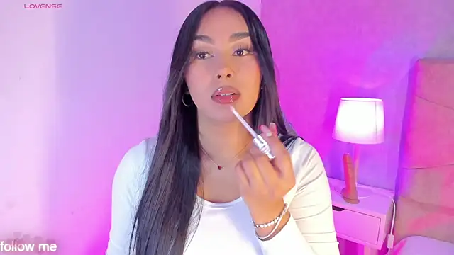 Snapshot of Cameliaa_Smiith chatting on 12, 7, 2026 Cameliaa Smiith online show from 12, 7, 2026