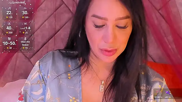 Snapshot of samara_alabii chatting on 13, 9, 2025 samara alabii online show from 13, 9, 2025