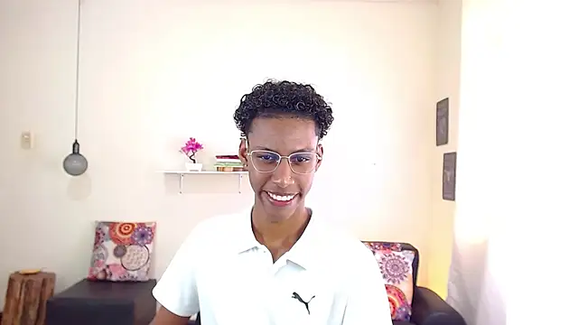 maiki18  online show from 10, 3, 2025