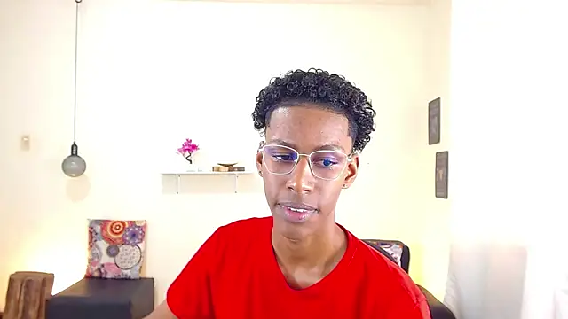 maiki18  online show from 17, 3, 2025