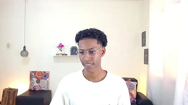 maiki18  online show from 18, 3, 2025