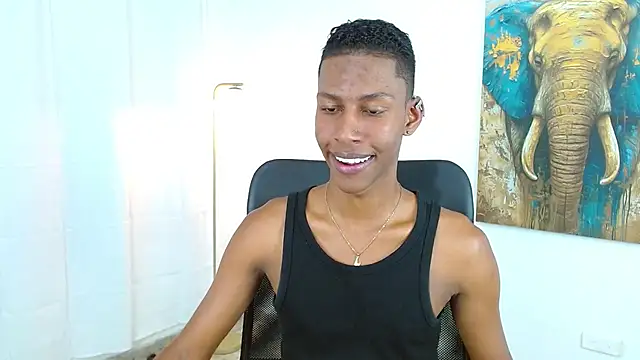 maiki18  online show from 7, 10, 2025