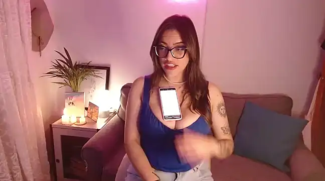 Snapshot of Nicole_white_11 chatting on 11, 3, 2025 Nicole white 11 online show from 11, 3, 2025