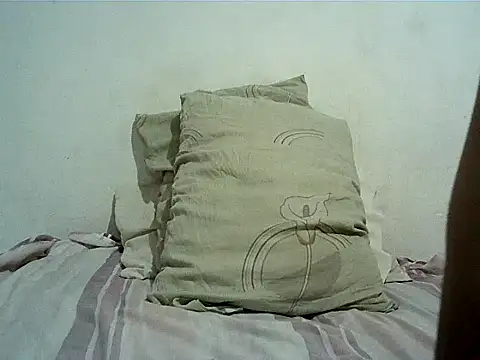 Twinkboy 28 online show from 1, 2, 2025