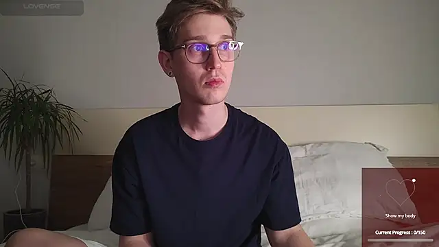 Snapshot of Shirizi chatting on 7, 11, 2025 Shirizi online show from 7, 11, 2025