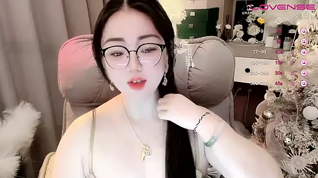 Monica-888 online show from 5, 1, 2025