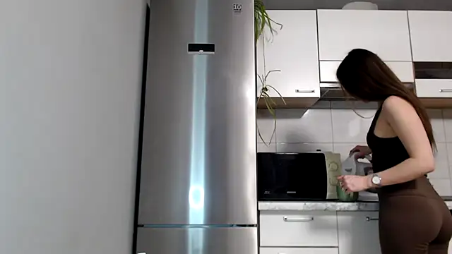 Snapshot of SierraSky_ chatting on 20, 2, 2026 SierraSky online show from 20, 2, 2026