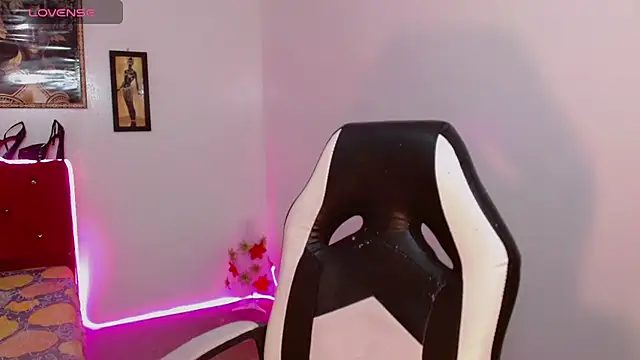 AdharaaMoon online show from 9, 1, 2026