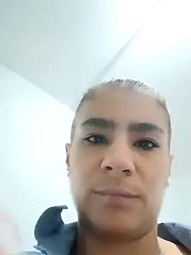 Leslly  online show from 24, 2, 2025