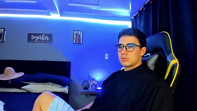 owengray2n online show from 28, 9, 2025