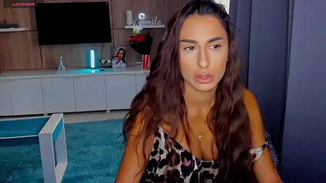 K chic online show from 10, 9, 2025