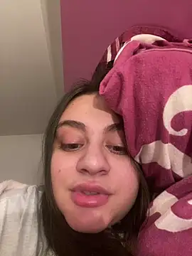 Snapshot of ayshalove chatting on 16, 1, 2025 ayshalove online show from 16, 1, 2025