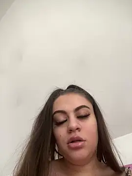 Snapshot of ayshalove chatting on 22, 3, 2025 ayshalove online show from 22, 3, 2025