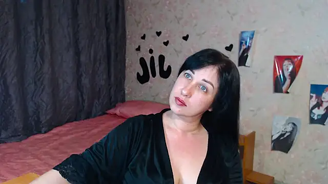 Snapshot of JillStevens chatting on 19, 9, 2025 JillStevens online show from 19, 9, 2025