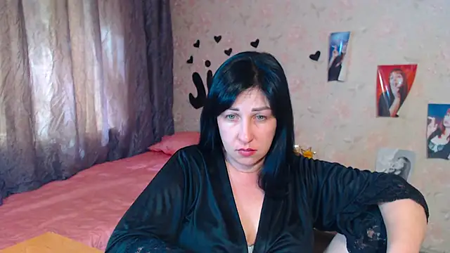 Snapshot of JillStevens chatting on 22, 9, 2025 JillStevens online show from 22, 9, 2025