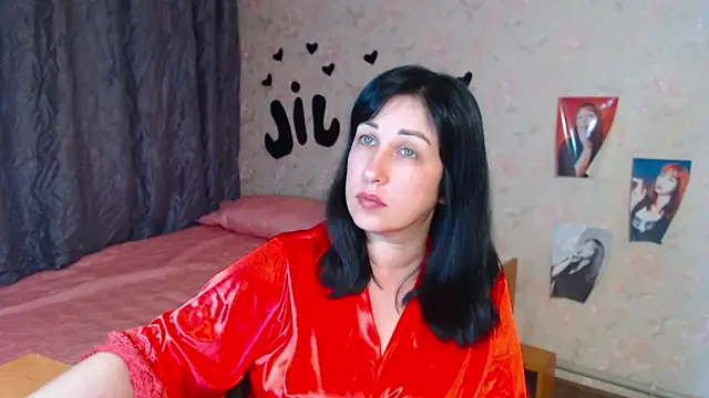 Snapshot of JillStevens chatting on 24, 9, 2025 JillStevens online show from 24, 9, 2025