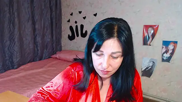 Snapshot of JillStevens chatting on 25, 9, 2025 JillStevens online show from 25, 9, 2025