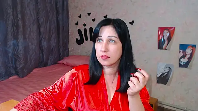 Snapshot of JillStevens chatting on 25, 9, 2025 JillStevens online show from 25, 9, 2025