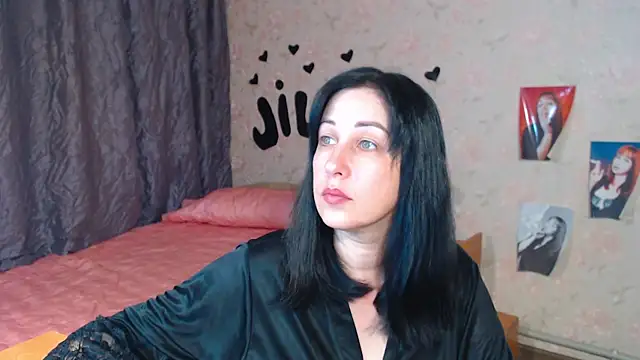 Snapshot of JillStevens chatting on 3, 10, 2025 JillStevens online show from 3, 10, 2025