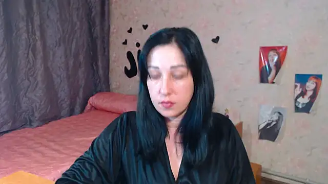 Snapshot of JillStevens chatting on 3, 11, 2025 JillStevens online show from 3, 11, 2025