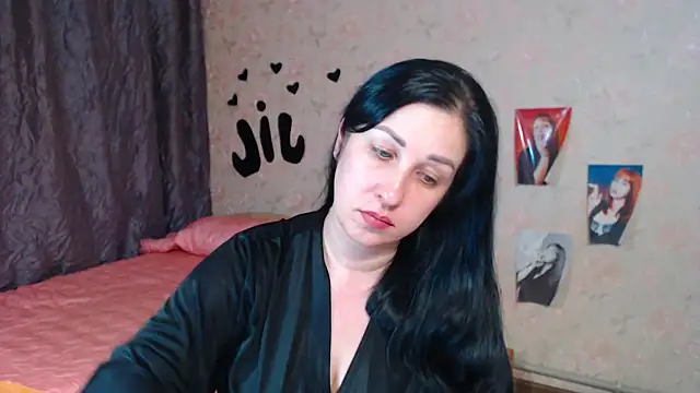 Snapshot of JillStevens chatting on 26, 11, 2025 JillStevens online show from 26, 11, 2025