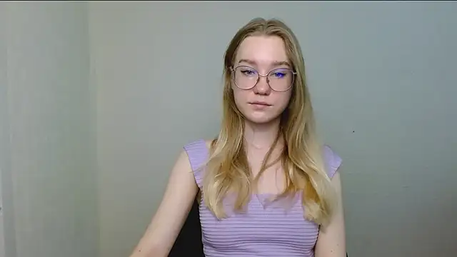 Snapshot of cindi_hot chatting on 19, 2, 2026 cindi hot online show from 19, 2, 2026