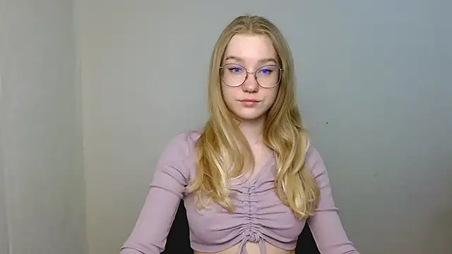 Snapshot of cindi_hot chatting on 19, 3, 2026 cindi hot online show from 19, 3, 2026