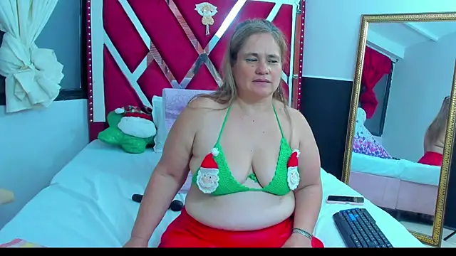 AnyelaGitanaMature online show from 24, 12, 2024