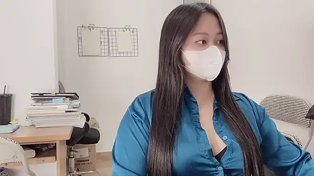 Bamboo Swetie online show from 17, 9, 2025