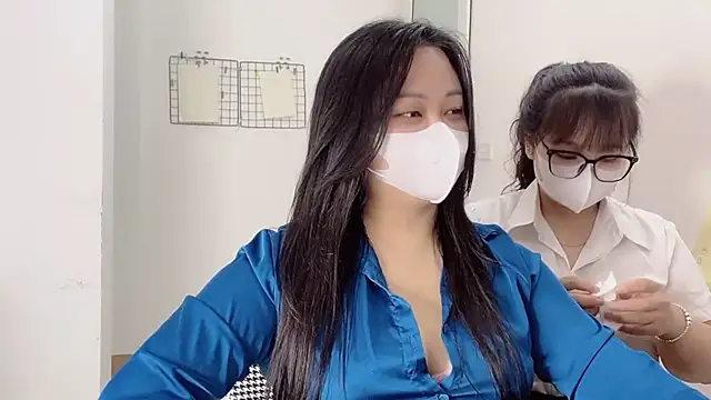 Bamboo Swetie online show from 18, 12, 2025