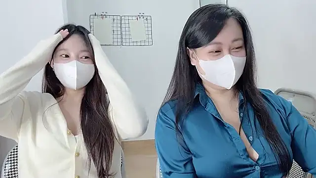 Snapshot of Bamboo_Swetie chatting on 12, 1, 2026 Bamboo Swetie online show from 12, 1, 2026