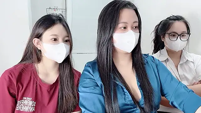 Snapshot of Bamboo_Swetie chatting on 1, 2, 2026 Bamboo Swetie online show from 1, 2, 2026