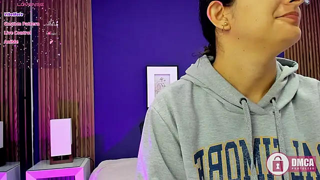 Snapshot of alina_martinelli chatting on 7, 12, 2024 alina martinelli online show from 7, 12, 2024