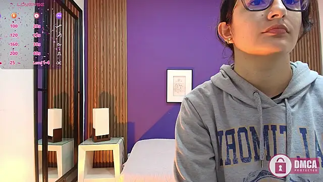 Snapshot of alina_martinelli chatting on 22, 12, 2024 alina martinelli online show from 22, 12, 2024