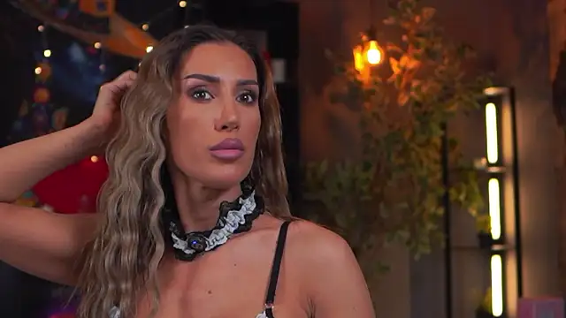 Snapshot of Evelyn_Evyyy chatting on 22, 3, 2026 Evelyn Evyyy online show from 22, 3, 2026