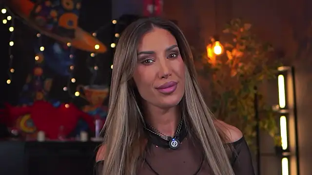 Snapshot of Evelyn_Evyyy chatting on 25, 3, 2026 Evelyn Evyyy online show from 25, 3, 2026