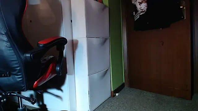 Snapshot of MASTERMONEY chatting on 1, 1, 2025 MASTERMONEY online show from 1, 1, 2025