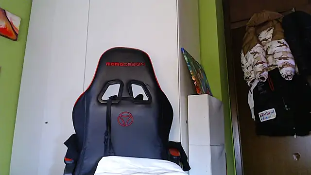 Snapshot of MASTERMONEY chatting on 10, 3, 2025 MASTERMONEY online show from 10, 3, 2025