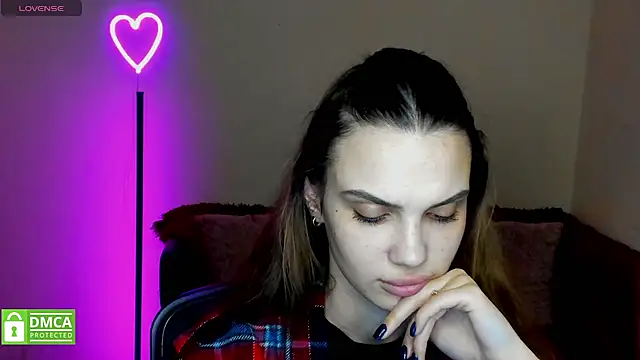 Aminakisuliawolf online show from 28, 1, 2025