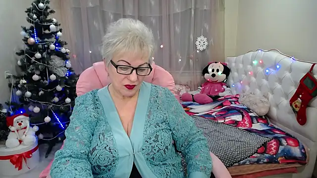 Snapshot of KayleSmoll chatting on 15, 1, 2025 KayleSmoll online show from 15, 1, 2025