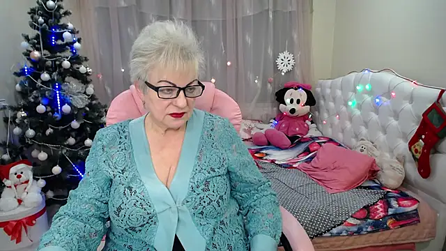 Snapshot of KayleSmoll chatting on 18, 1, 2025 KayleSmoll online show from 18, 1, 2025