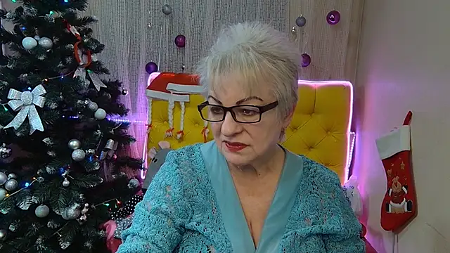 Snapshot of KayleSmoll chatting on 19, 1, 2025 KayleSmoll online show from 19, 1, 2025