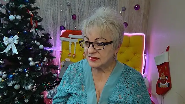 Snapshot of KayleSmoll chatting on 19, 1, 2025 KayleSmoll online show from 19, 1, 2025