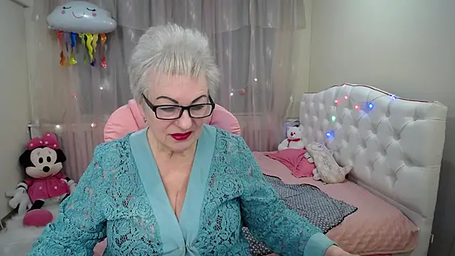 Snapshot of KayleSmoll chatting on 22, 1, 2025 KayleSmoll online show from 22, 1, 2025