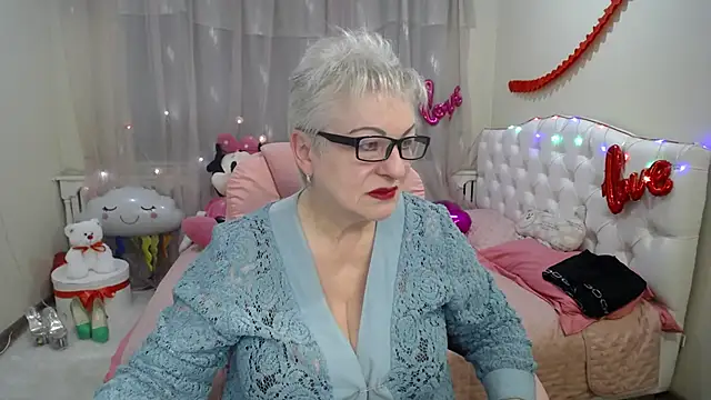 Snapshot of KayleSmoll chatting on 14, 3, 2025 KayleSmoll online show from 14, 3, 2025