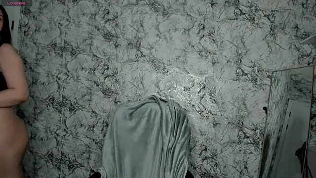 DeniRicchii online show from 1, 4, 2026