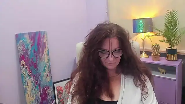 Snapshot of Alice_xHeart chatting on 5, 12, 2024 Alice xHeart online show from 5, 12, 2024