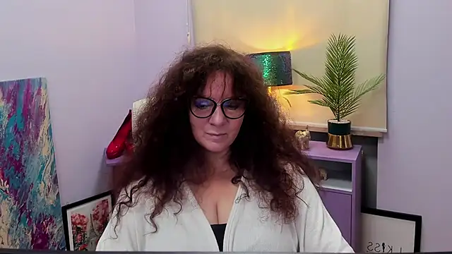Snapshot of Alice_xHeart chatting on 22, 12, 2024 Alice xHeart online show from 22, 12, 2024