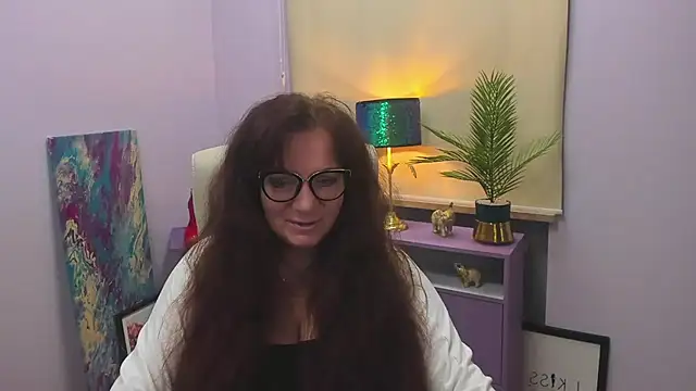 Snapshot of Alice_xHeart chatting on 2, 1, 2025 Alice xHeart online show from 2, 1, 2025
